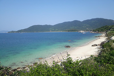 Cham Island